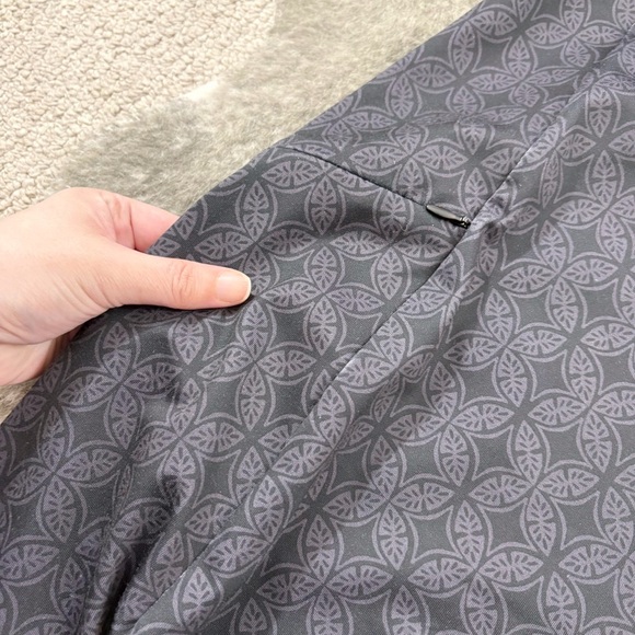 L.L. Bean Lycra Active Geometric Print Dress Small - Picture 6 of 12